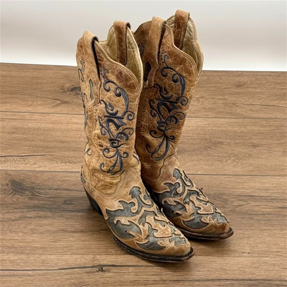 Corral Women's Size 6.5 Leather Embroidered Applique Cowboy Western Boots